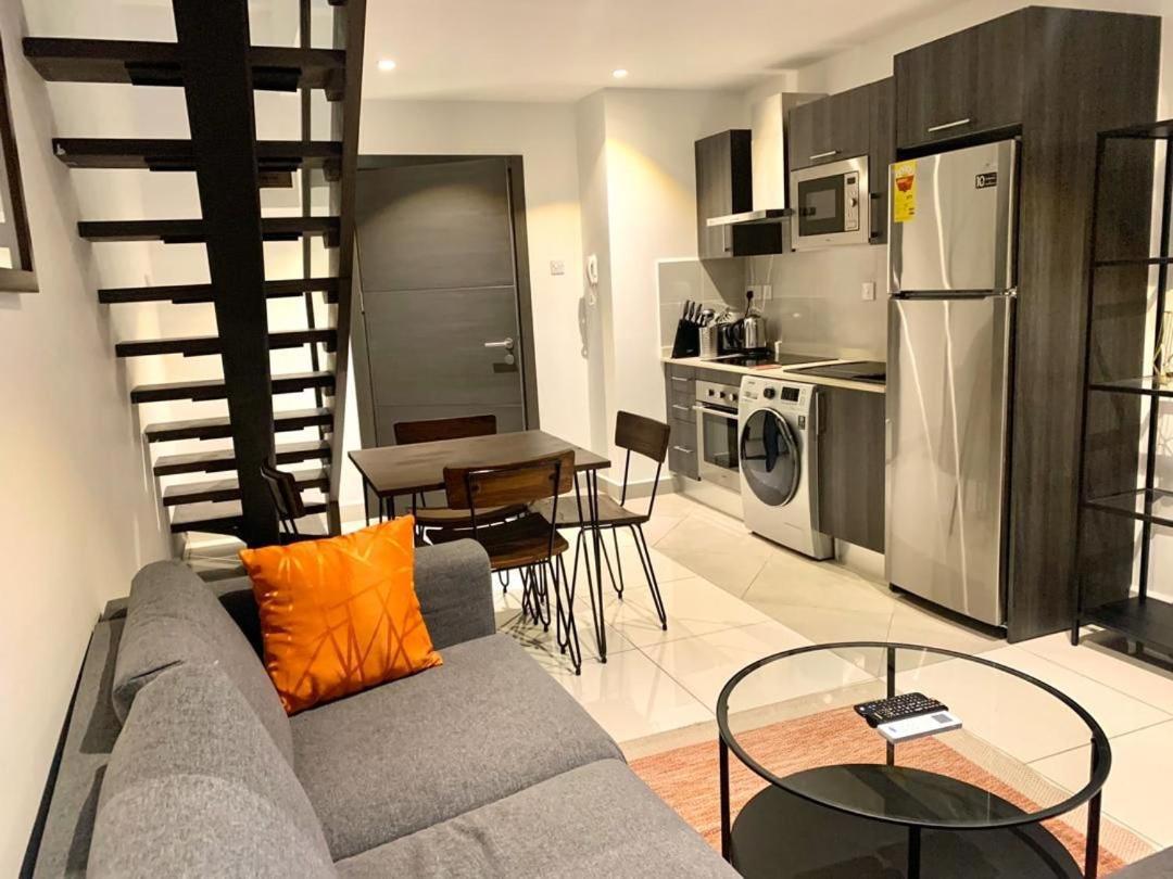 One Bedroom Apartment At A Embassy Gardens Cantonments Accra Extérieur photo