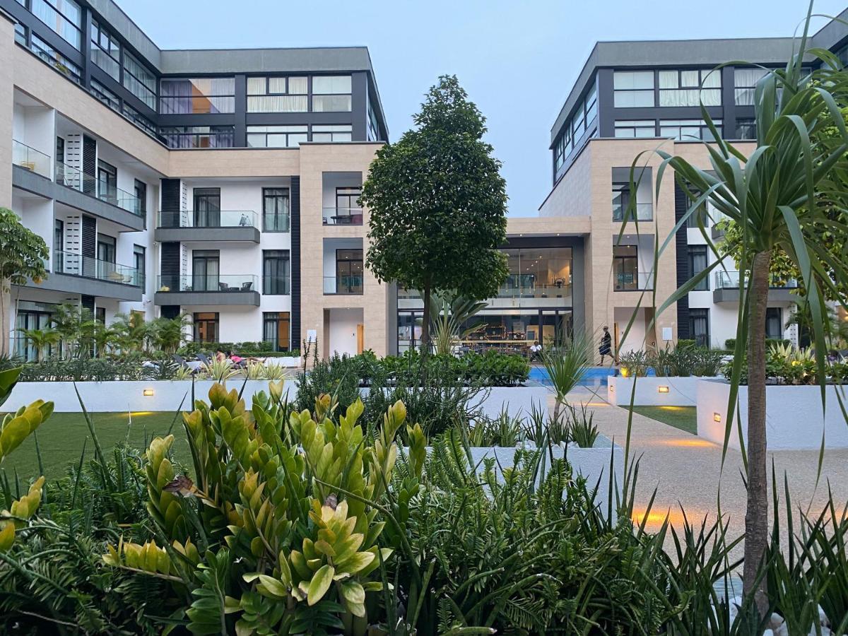 One Bedroom Apartment At A Embassy Gardens Cantonments Accra Extérieur photo